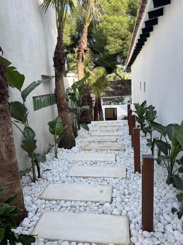 4 sovrum Villa att hyra i Puerto Banus, Marbella med pool garage - 9 500 € (Ref: 10123354)