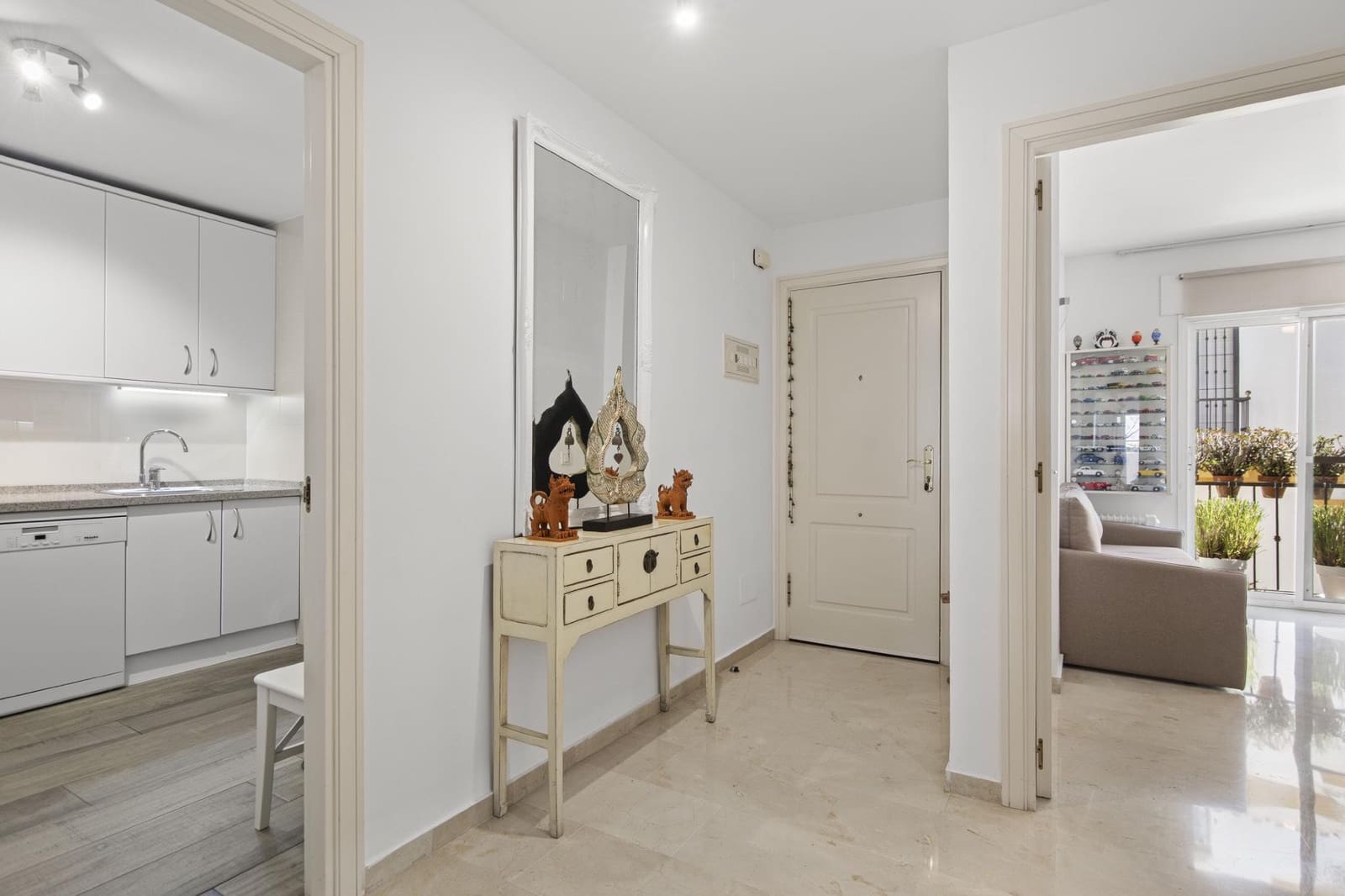 2 sovrum Lägenhet till salu i Marbella med pool garage - 525 000 € (Ref: 10123355)