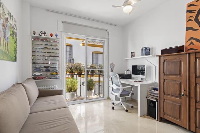 2 sovrum Lägenhet till salu i Sierra Blanca, Marbella med pool garage - 525 000 € (Ref: 10123355)