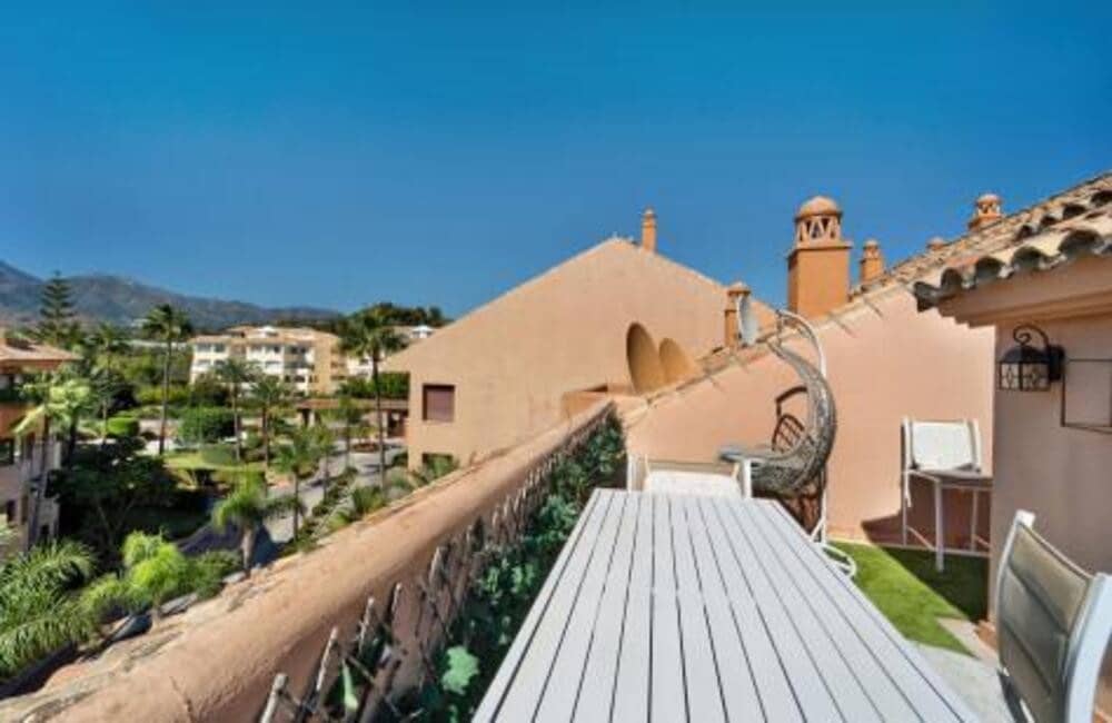 3 soveværelse Penthouse til salg i Marbella med swimmingpool garage - € 1.300.000 (Ref: 10127607)