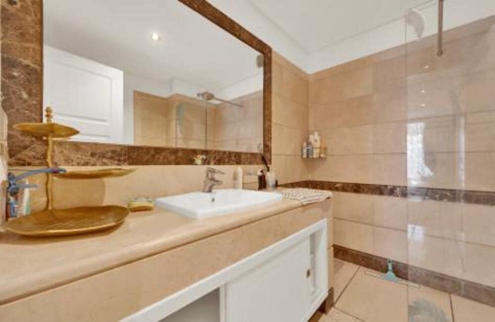 3 soveværelse Penthouse til salg i Marbella med swimmingpool garage - € 1.300.000 (Ref: 10127607)