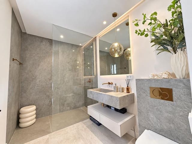 4 Zimmer Apartment zu verkaufen in Aloha Golf, Marbella mit Pool Garage - 1.125.000 € (Ref: 10127609)