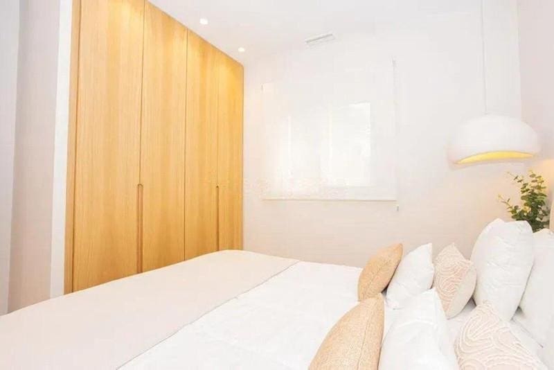 4 Zimmer Apartment zu verkaufen in Marbella mit Pool Garage - 1.125.000 € (Ref: 10127609)