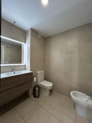 3 bedroom Apartment for rent in Rodeo Alto - Guadaiza - La Campana, Marbella with pool garage - € 2,500 (Ref: 10127610)