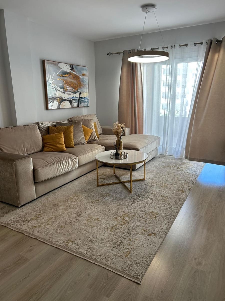 3 bedroom Apartment for rent in Marbella with pool garage - € 2,500 (Ref: 10127610)