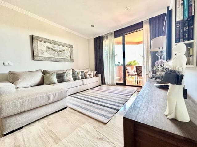 2 bedroom Apartment for rent in Guadalmansa, Estepona with pool garage - € 2,600 (Ref: 10127611)