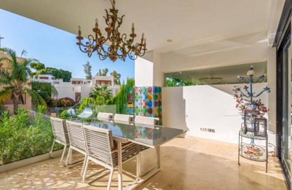 3 slaapkamer Huis te koop in Marbella met zwembad garage - € 1.415.000 (Ref: 10131084)
