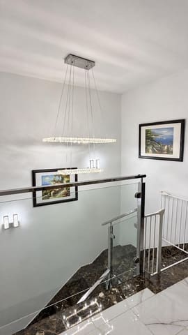 Maison de Ville de 3 chambres à louer à El Paraiso, Estepona avec piscine garage - 4 200 € (Ref: 10131088)