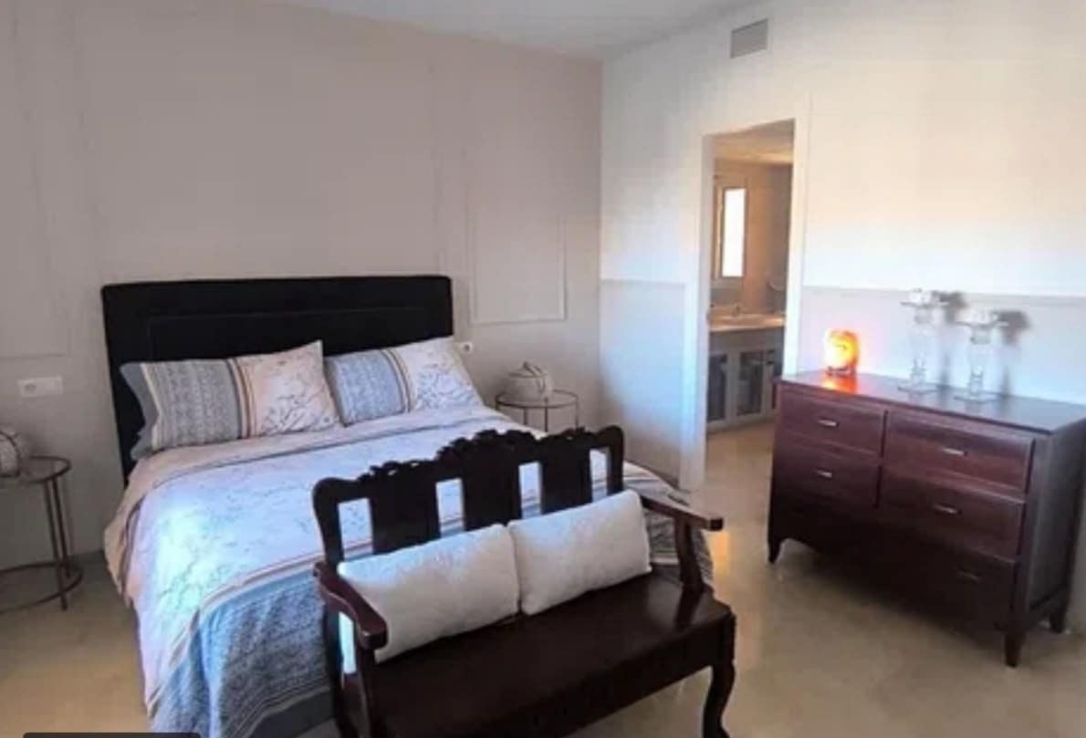 2 sypialnia Apartament na sprzedaż w Sitio de Calahonda z basenem garażem - 330 000 € (Ref: 10135566)