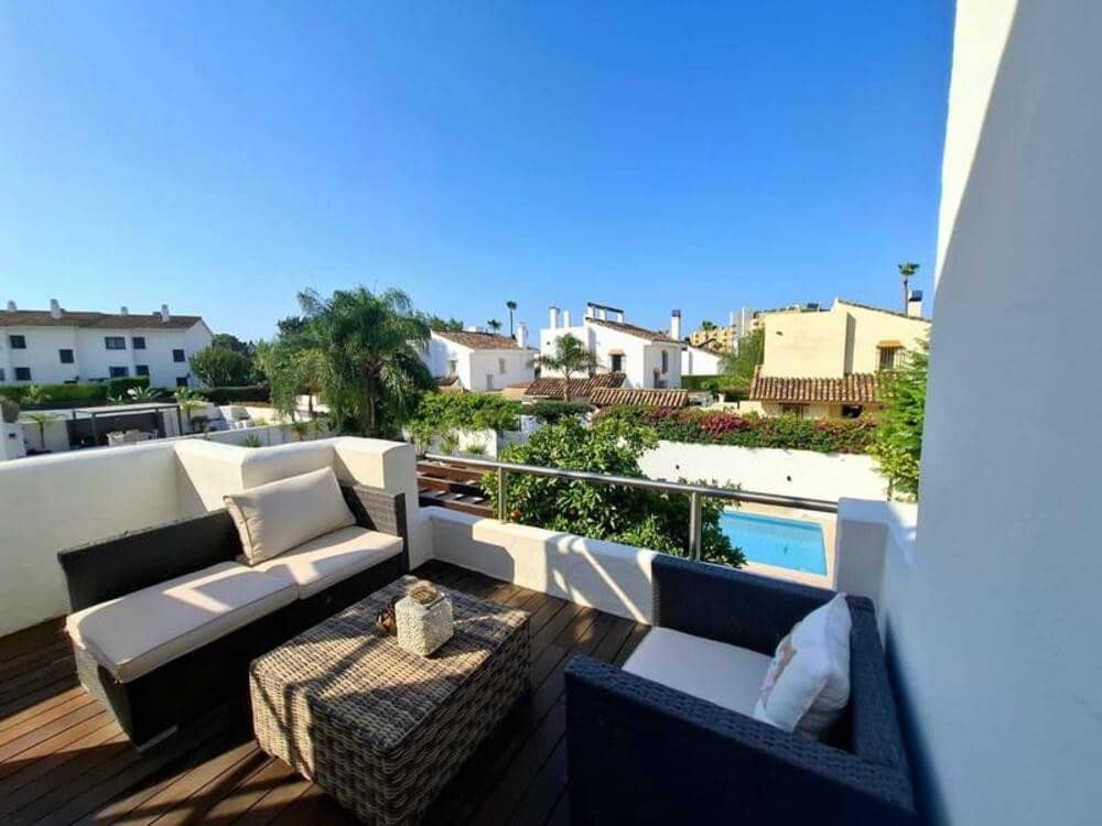 5 soveværelse Villa til leje i Benahavis med swimmingpool garage - € 4.950 (Ref: 10139044)