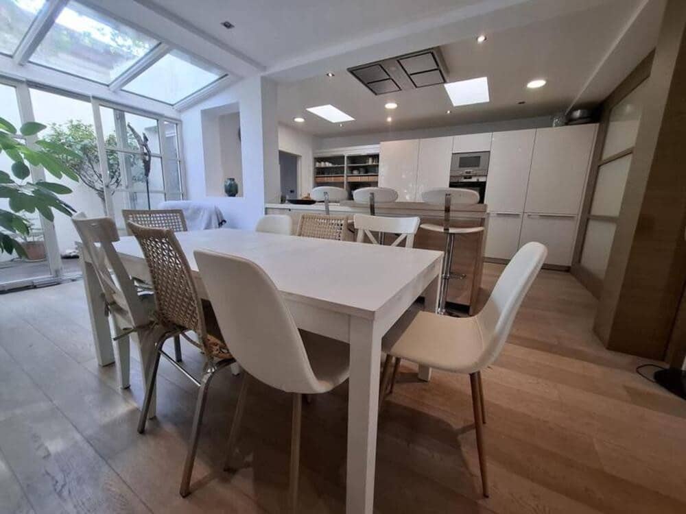 5 soveværelse Villa til leje i Benahavis med swimmingpool garage - € 4.950 (Ref: 10139044)