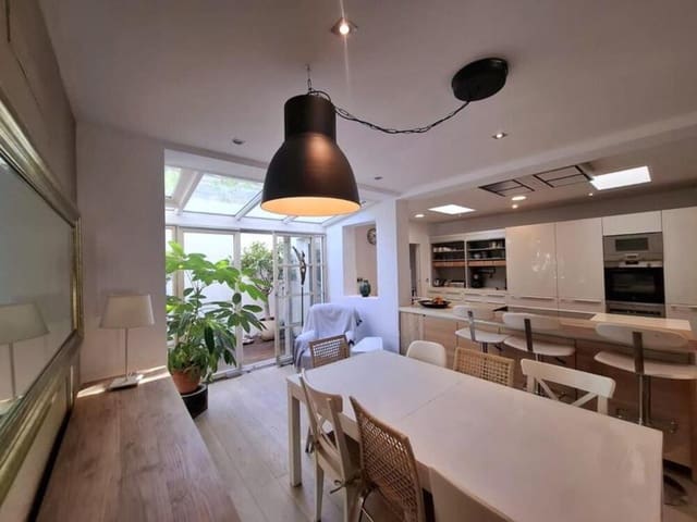 5 soveværelse Villa til leje i Benahavís med swimmingpool garage - € 4.950 (Ref: 10139044)