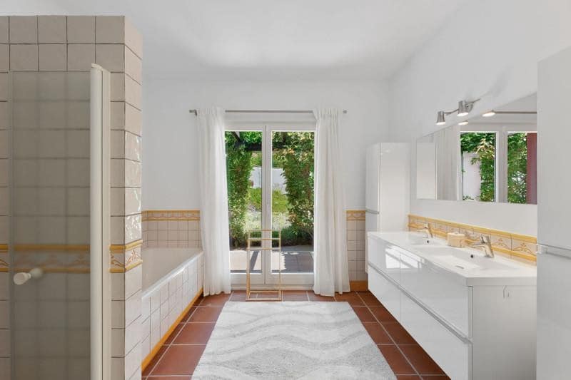 6 soveværelse Villa til leje i Benahavis med swimmingpool garage - € 9.500 (Ref: 10139046)