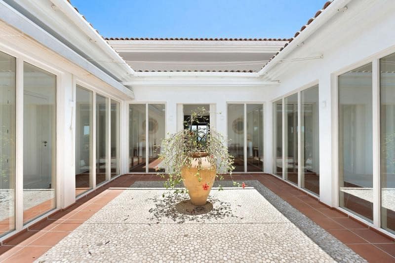6 soveværelse Villa til leje i Benahavis med swimmingpool garage - € 9.500 (Ref: 10139046)
