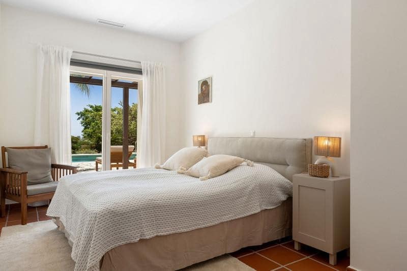 6 soveværelse Villa til leje i Benahavis med swimmingpool garage - € 9.500 (Ref: 10139046)
