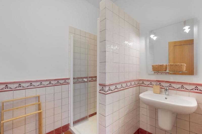6 soveværelse Villa til leje i Benahavis med swimmingpool garage - € 9.500 (Ref: 10139046)
