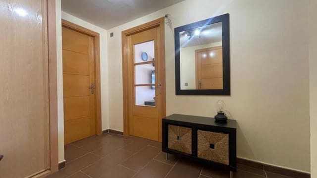 2 soveværelse Lejlighed til leje i La Concha - Resina Golf, Estepona med swimmingpool garage - € 1.900 (Ref: 10139050)