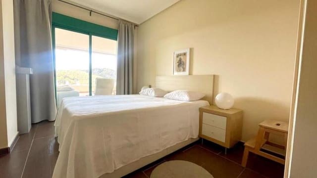 2 soveværelse Lejlighed til leje i La Concha - Resina Golf, Estepona med swimmingpool garage - € 1.900 (Ref: 10139050)