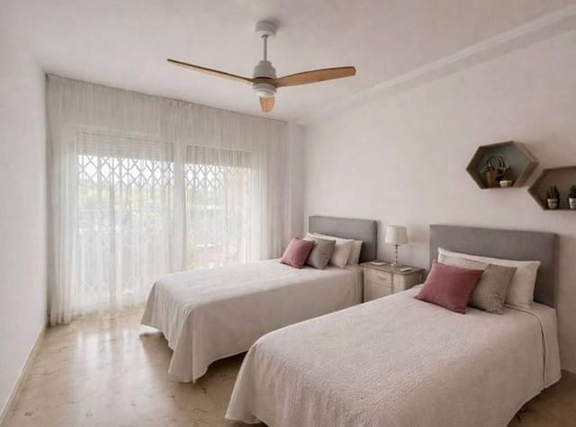 2 soveværelse Lejlighed til leje i Guadalmina Alta, Marbella med swimmingpool garage - € 2.000 (Ref: 10145715)