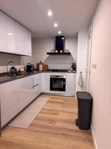 3 quarto Apartamento para arrendar em Rodeo Alto - Guadaiza - La Campana, Marbella com piscina garagem - 2 700 € (Ref: 10145716)