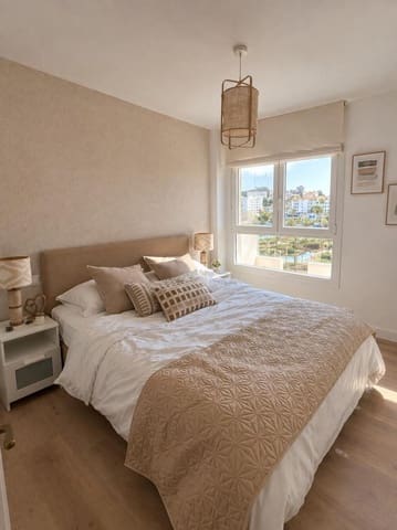 3 quarto Apartamento para arrendar em Rodeo Alto - Guadaiza - La Campana, Marbella com piscina garagem - 2 700 € (Ref: 10145716)