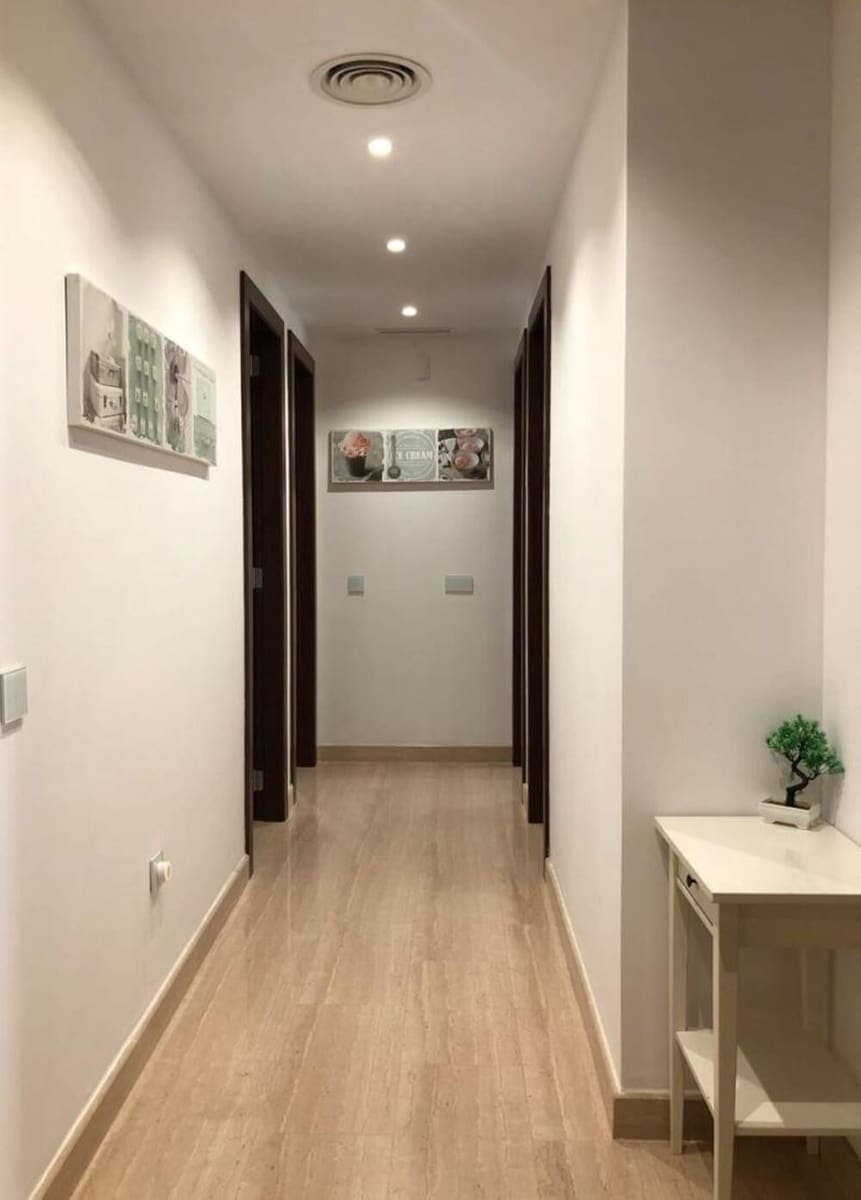 3 quarto Apartamento para arrendar em Marbella com piscina garagem - 3 700 € (Ref: 10145717)