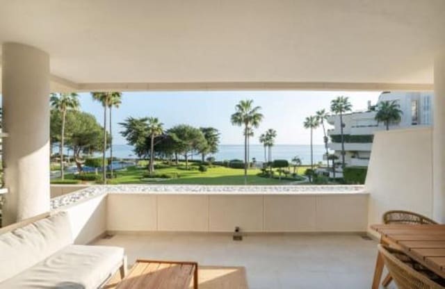 2 sovrum Lägenhet att hyra i Guadalmansa, Estepona med pool garage - 5 000 € (Ref: 10148264)