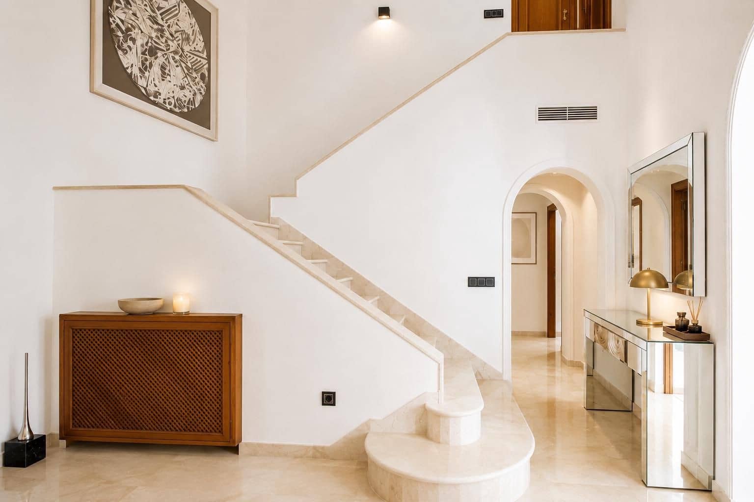 4 sypialnia Willa do wynajęcia w Marbella z basenem garażem - 12 000 € (Ref: 10148265)