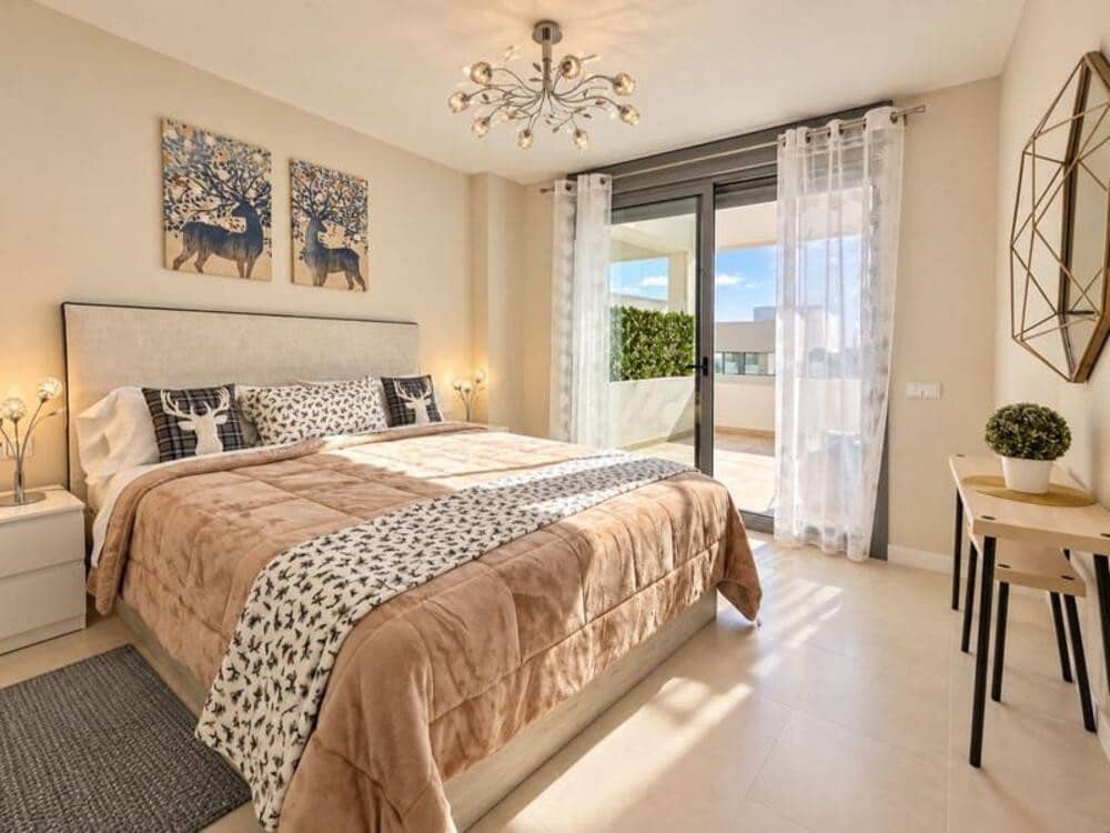 2 camera da letto Attico da affittare in New Golden Mile con piscina garage - 2.000 € (Rif: 10153288)
