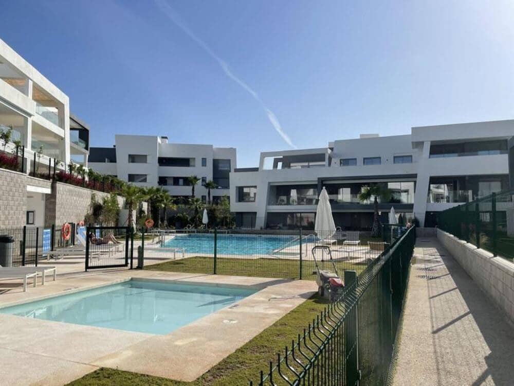 2 camera da letto Attico da affittare in New Golden Mile con piscina garage - 2.000 € (Rif: 10153288)