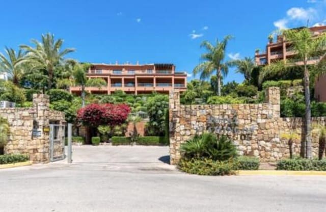 3 chambre Appartement à vendre à Los Flamingos, Benahavís avec piscine garage - 850 000 € (Ref: 10154534)