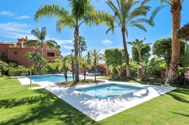 3 camera da letto Appartamento da affittare in Los Flamingos, Benahavís con piscina garage - 3.500 € (Rif: 10154535)
