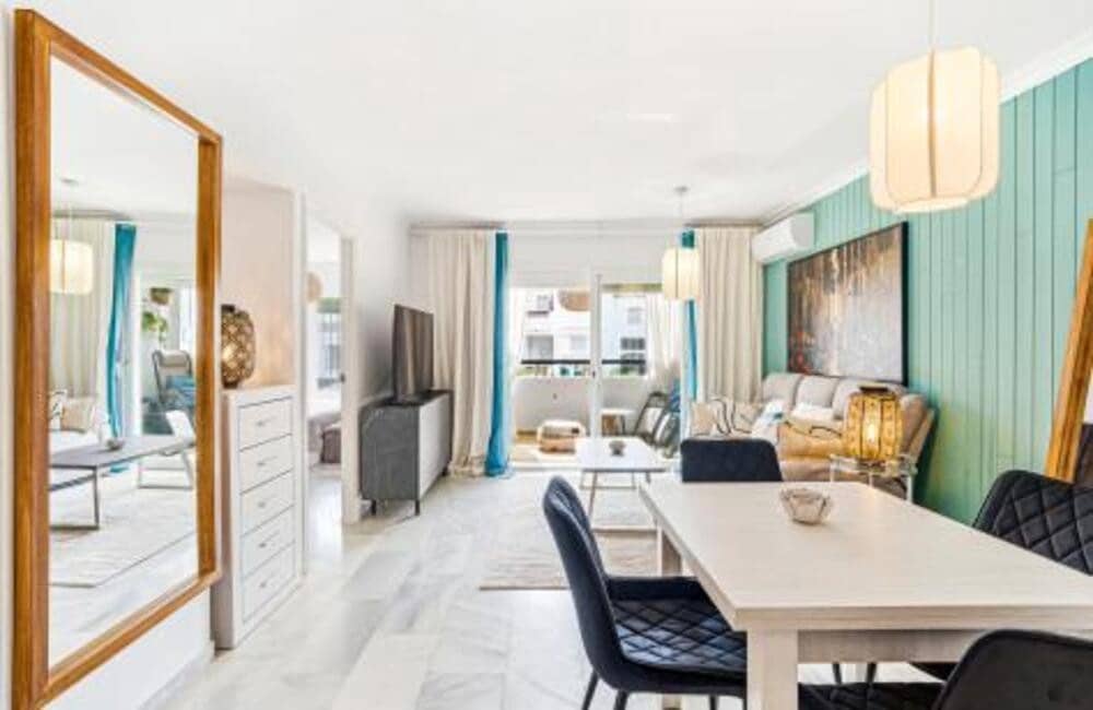 2 sovrum Lägenhet till salu i Riviera del Sol med pool - 299 000 € (Ref: 10154537)