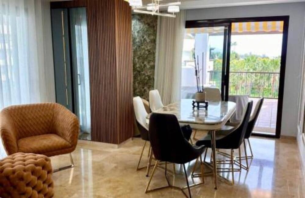 2 bedroom Apartment for rent in Marbella with pool garage - € 3,500 (Ref: 10154538)