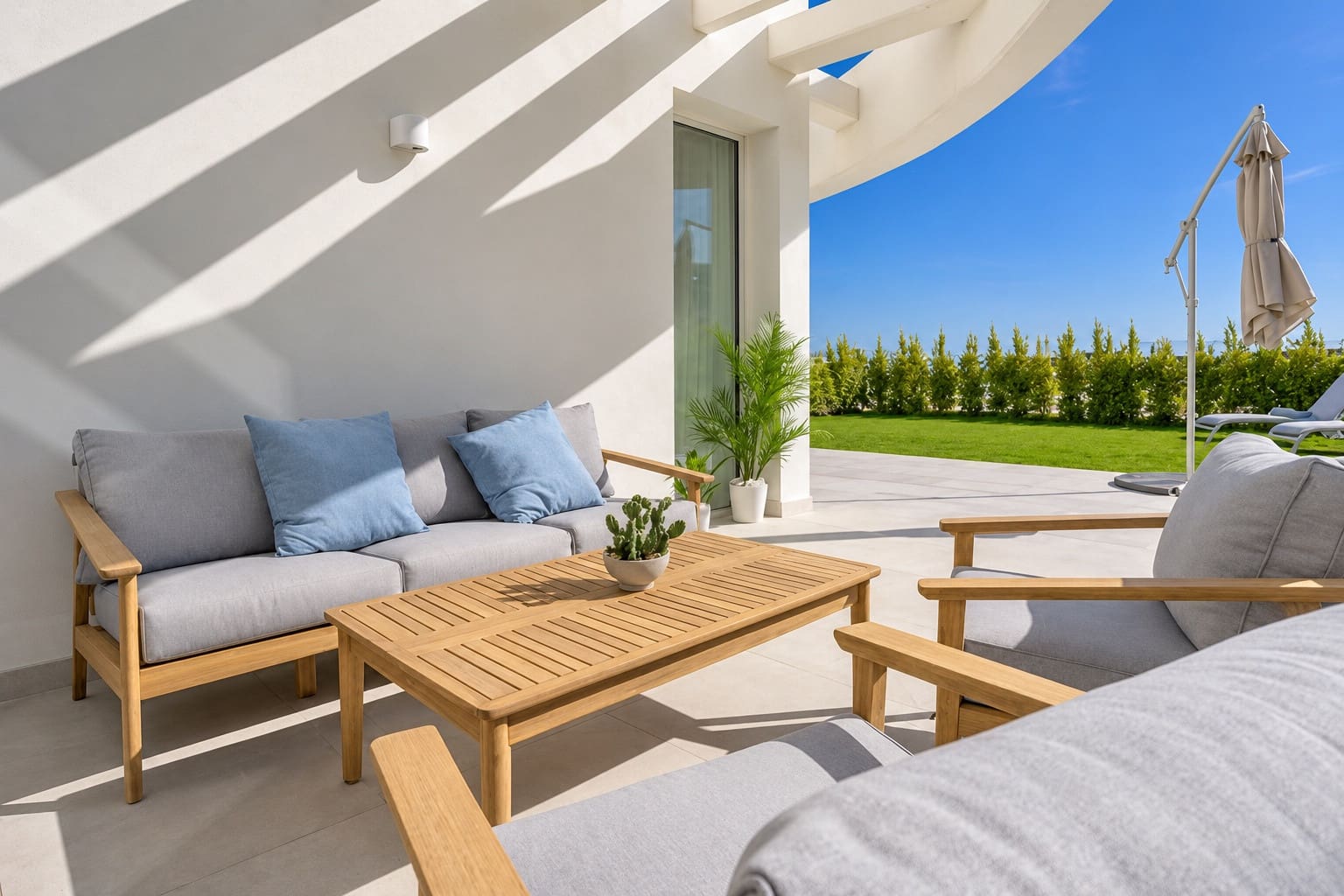 2 quarto Apartamento para arrendar em Mijas Costa com piscina garagem - 2 900 € (Ref: 10157154)