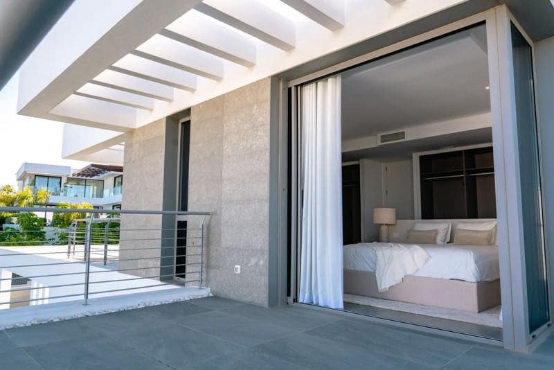 4 bedroom Villa for rent in Cancelada with pool garage - € 11,000 (Ref: 10158928)
