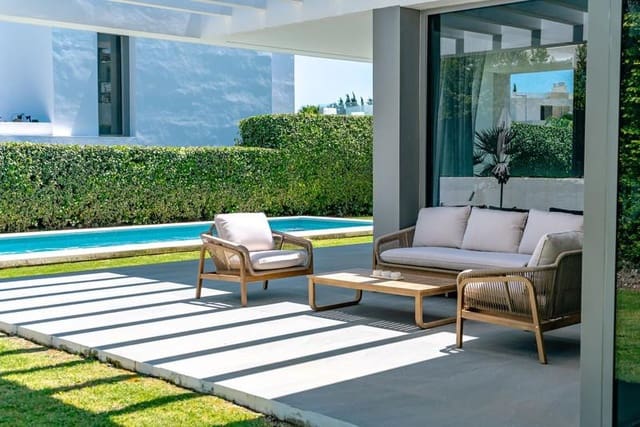 4 sypialnia Willa do wynajęcia w Cancelada, Estepona z basenem garażem - 11 000 € (Ref: 10158928)