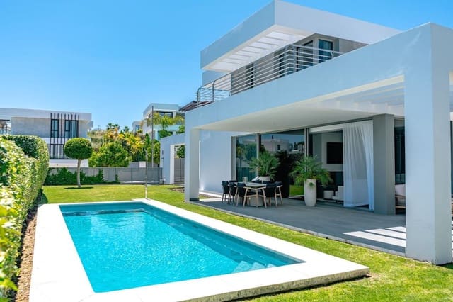 4 sypialnia Willa do wynajęcia w Cancelada, Estepona z basenem garażem - 11 000 € (Ref: 10158928)