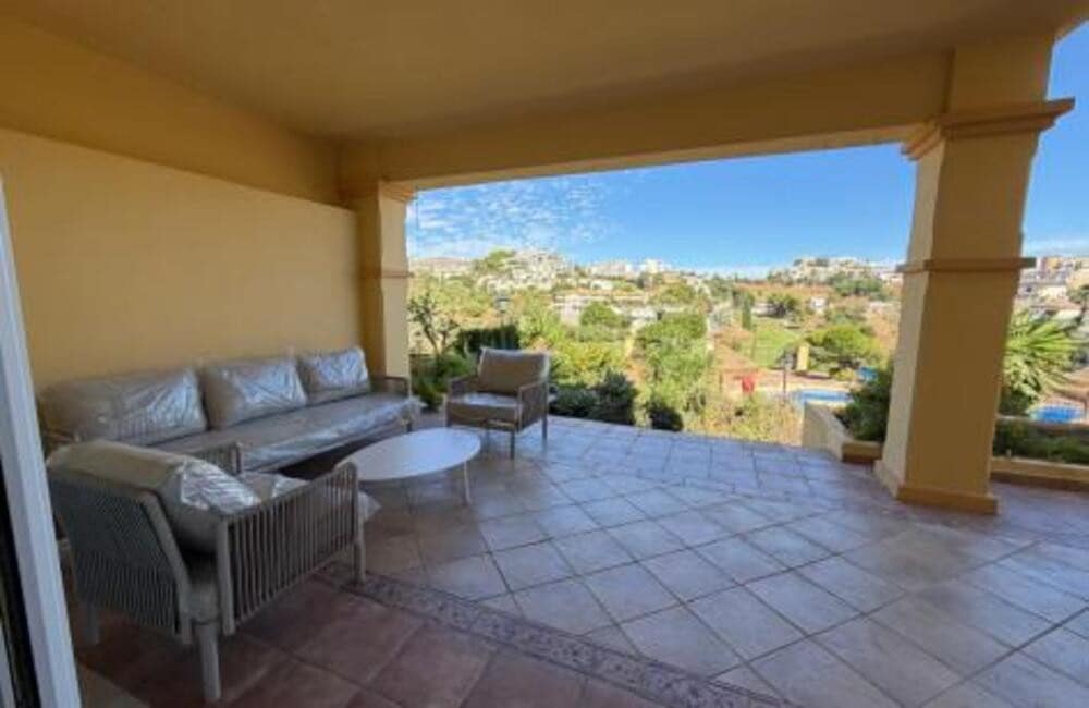 3 Zimmer Haus zu vermieten in Riviera del Sol mit Pool Garage - 4.500 € (Ref: 10160865)