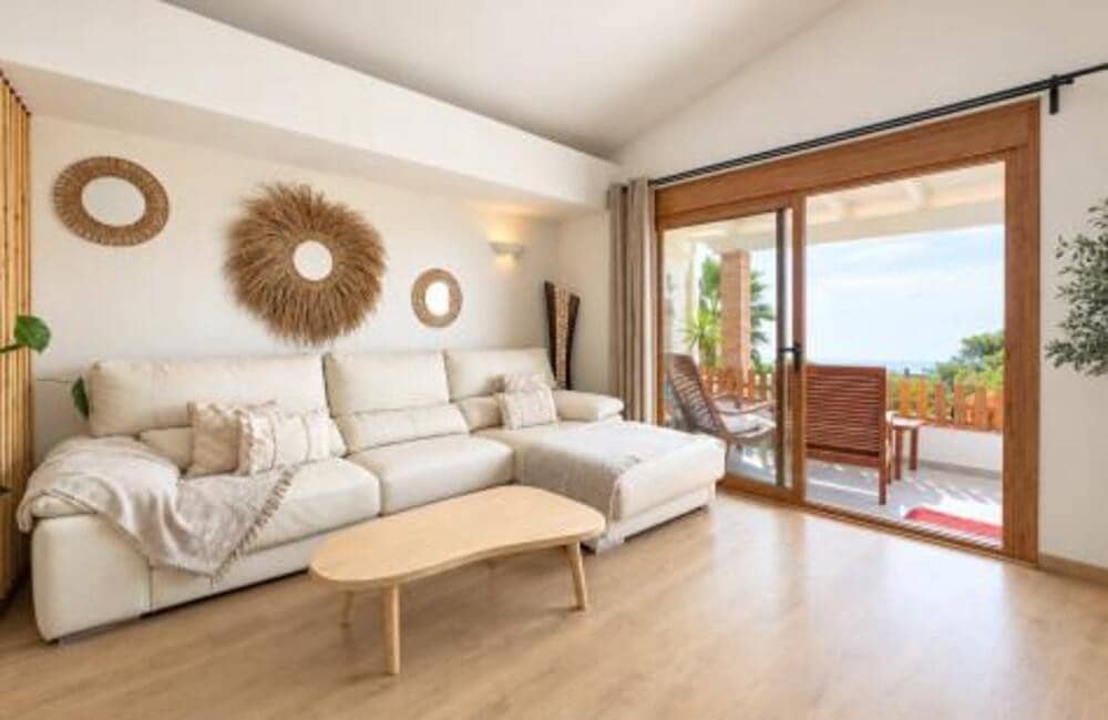 3 soveværelse Semi-Rækkehus til salg i Bahia Dorada med swimmingpool garage - € 599.000 (Ref: 10160866)