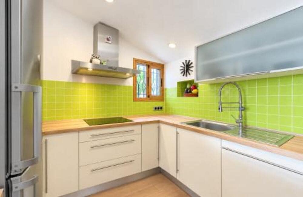 3 soveværelse Semi-Rækkehus til salg i Bahia Dorada med swimmingpool garage - € 599.000 (Ref: 10160866)