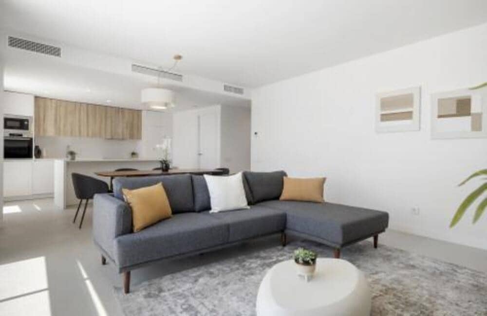 3 sypialnia Apartament do wynajęcia w New Golden Mile z basenem garażem - 3 600 € (Ref: 10160867)