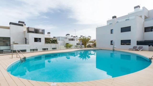 3 quarto Apartamento para arrendar em Torrecilla - La Cañada, Marbella com piscina garagem - 3 300 € (Ref: 10160868)