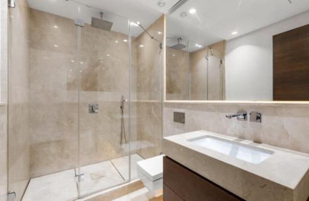 5 quarto Penthouse para arrendar em Marbella com piscina garagem - 11 500 € (Ref: 10160870)