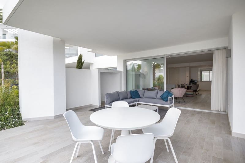 2 bedroom Apartment for sale in Casares with pool garage - € 575,000 (Ref: 10160871)