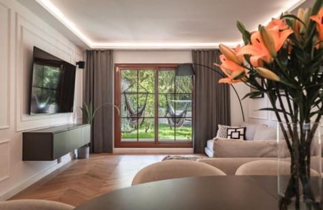 3 soverom Leilighet til salgs i El Paraíso, Benahavís med svømmebasseng garasje - € 795 000 (Ref: 10160874)