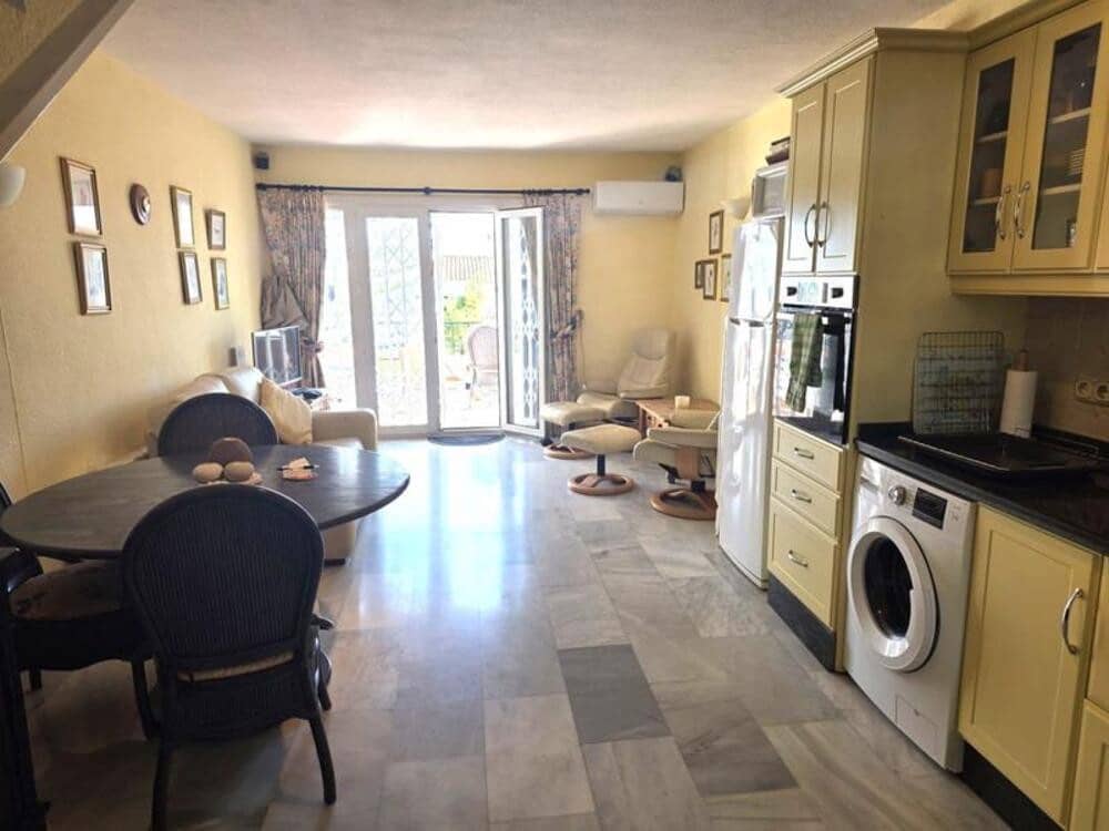 Apartamento de 2 habitaciones en Mijas Costa en venta con piscina garaje - 355.000 € (Ref: 10164069)