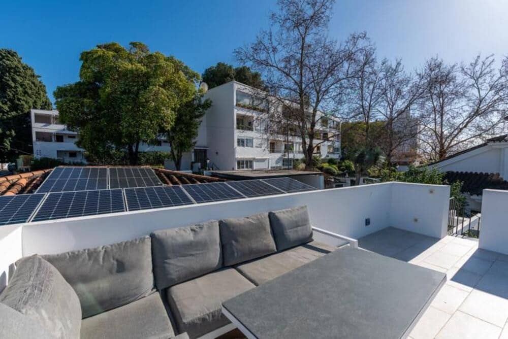 4 bedroom Villa for sale in Nueva Andalucia with pool garage - € 1,895,000 (Ref: 10164071)