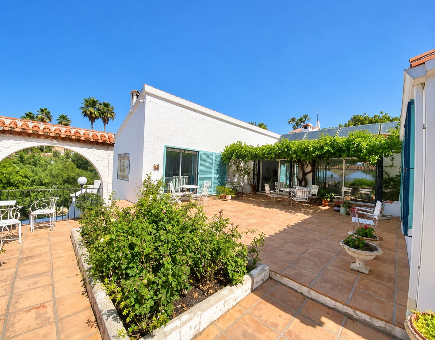 4 soverom Villa til salgs i Estepona med svømmebasseng garasje - € 1 295 000 (Ref: 10164075)