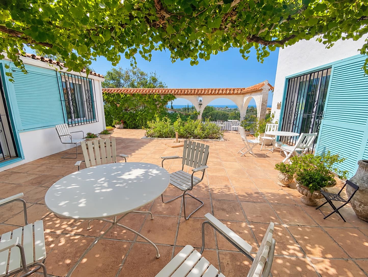 4 soverom Villa til salgs i Estepona med svømmebasseng garasje - € 1 295 000 (Ref: 10164075)